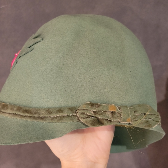 Stunning early 1900's cloche hat - Picture 5 of 8